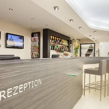 Hotel Mercure Am Entenfang 4*