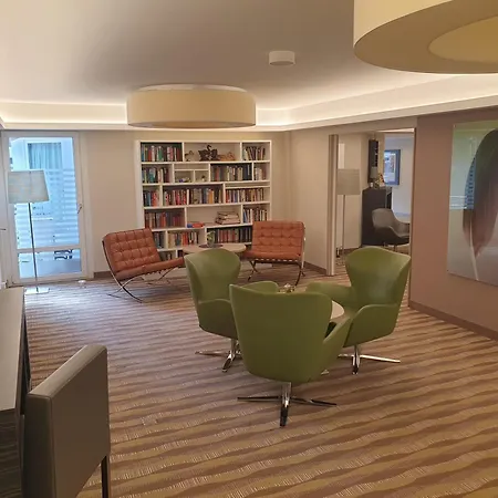Mercure Am Entenfang Готель