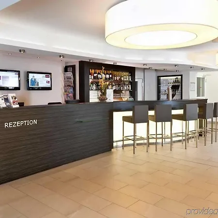 Hotel Mercure Am Entenfang 4*